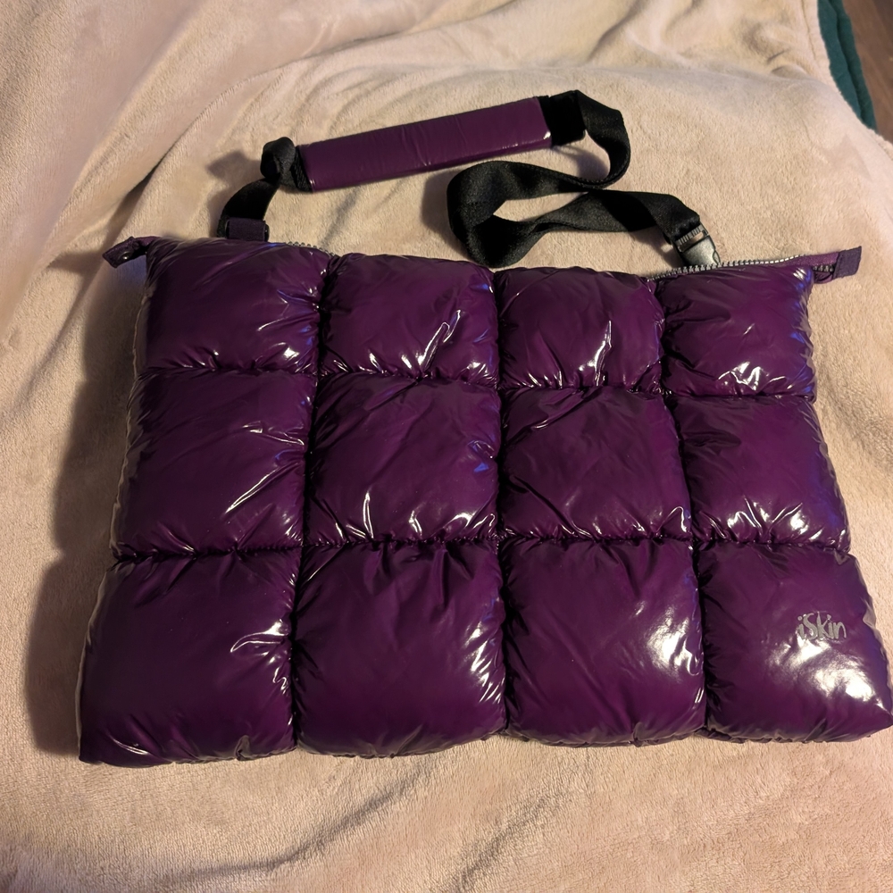 Purple Quilted ISkin Laptop Tablet Bag